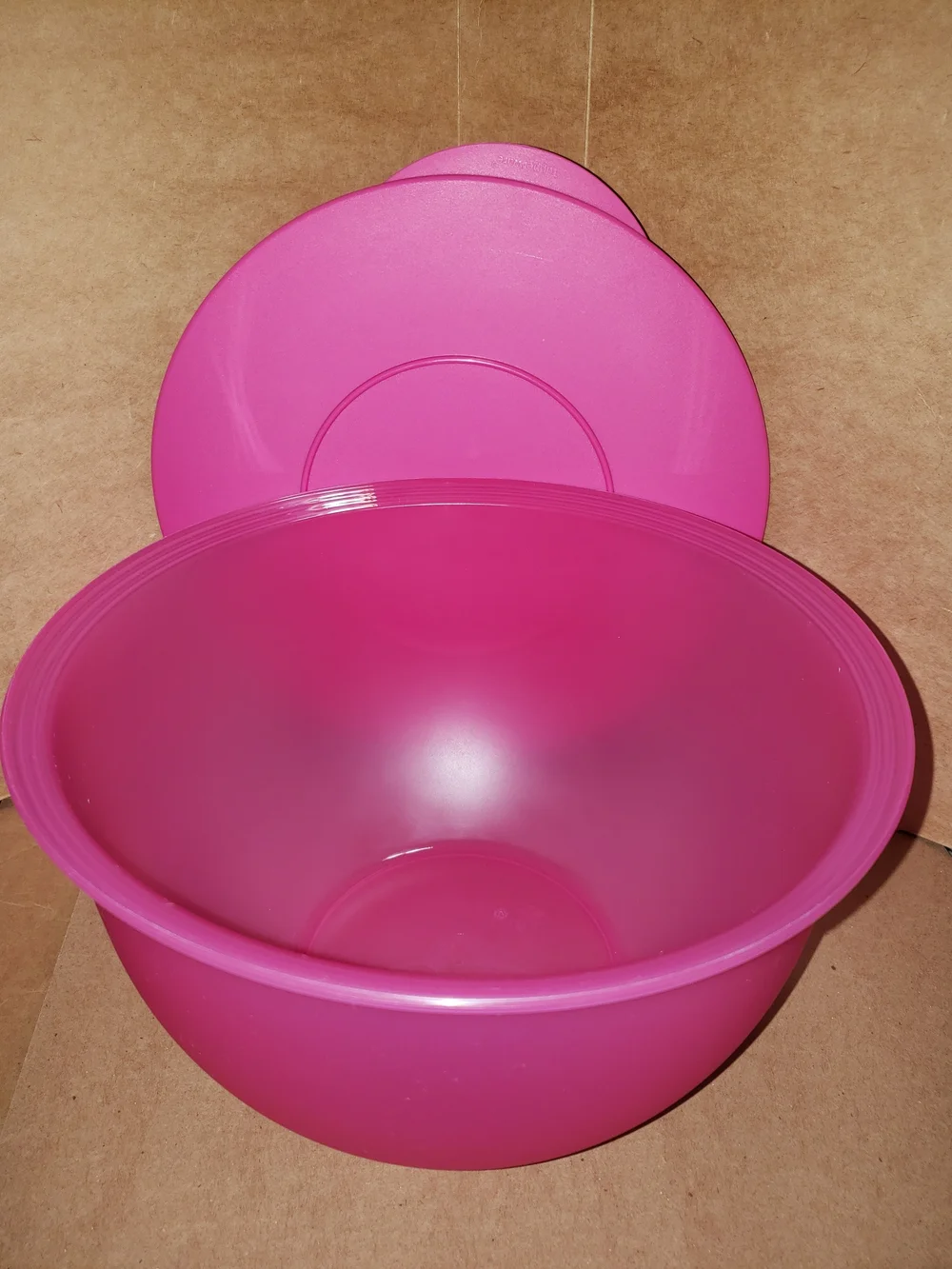Tupperware Impresdions Bowl
